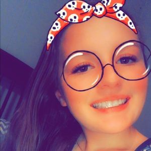 Meet your Posher, Madison